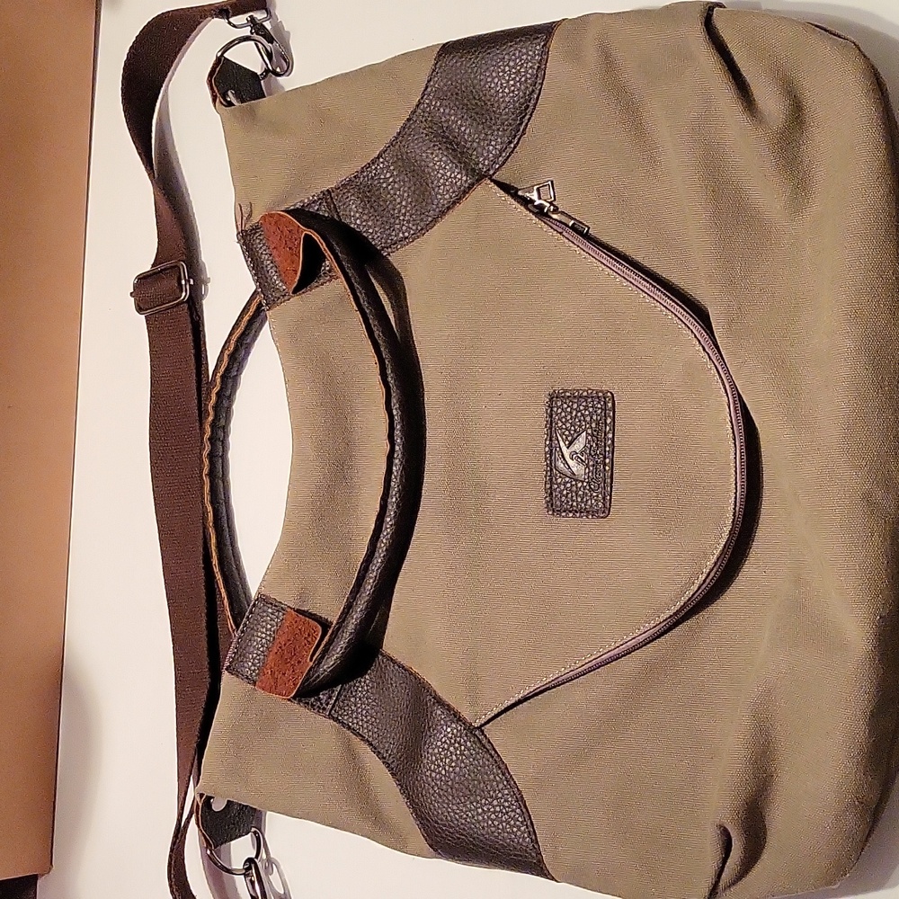 K2 Classic Fashion Women's Large Multi Pocket Cross Body Canvas Bag.